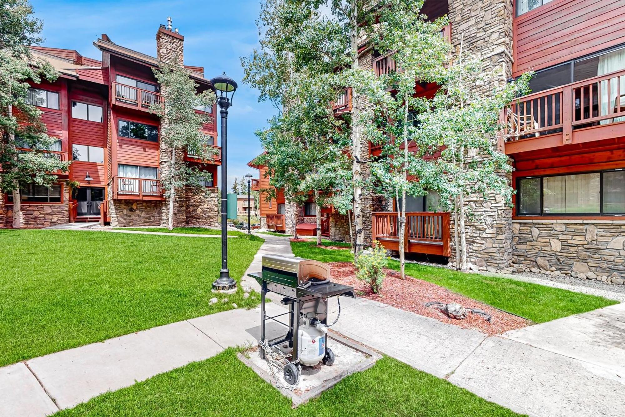 Pine Ridge Condos 브레켄리지 객실 사진